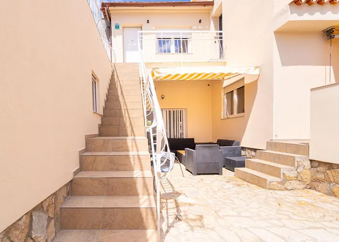 Requesens 45 * Empuriabrava