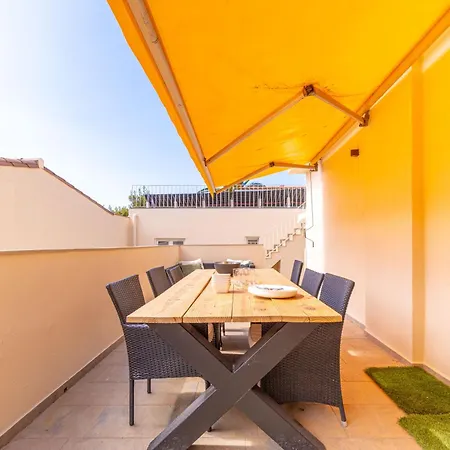 Requesens 45 * Empuriabrava