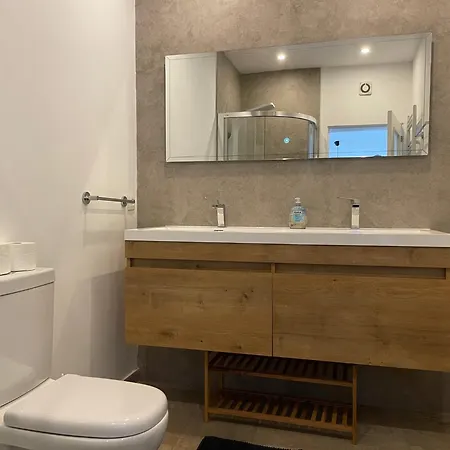 Requesens 45 Apartman