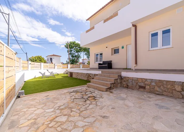 Requesens 45 Apartamento *
