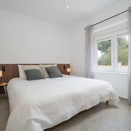 Requesens 45 Apartmán