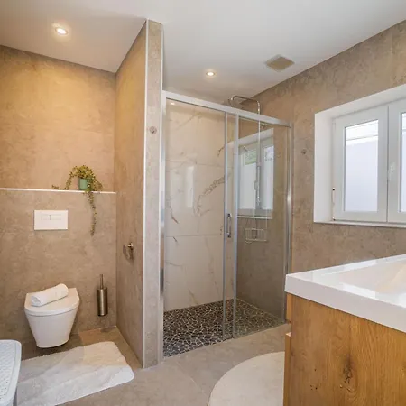 Requesens 45 Apartmán