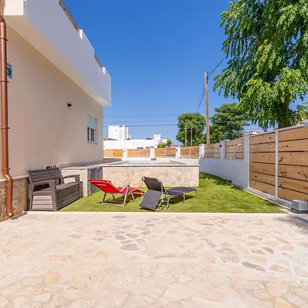 Requesens 45 Apartmán *